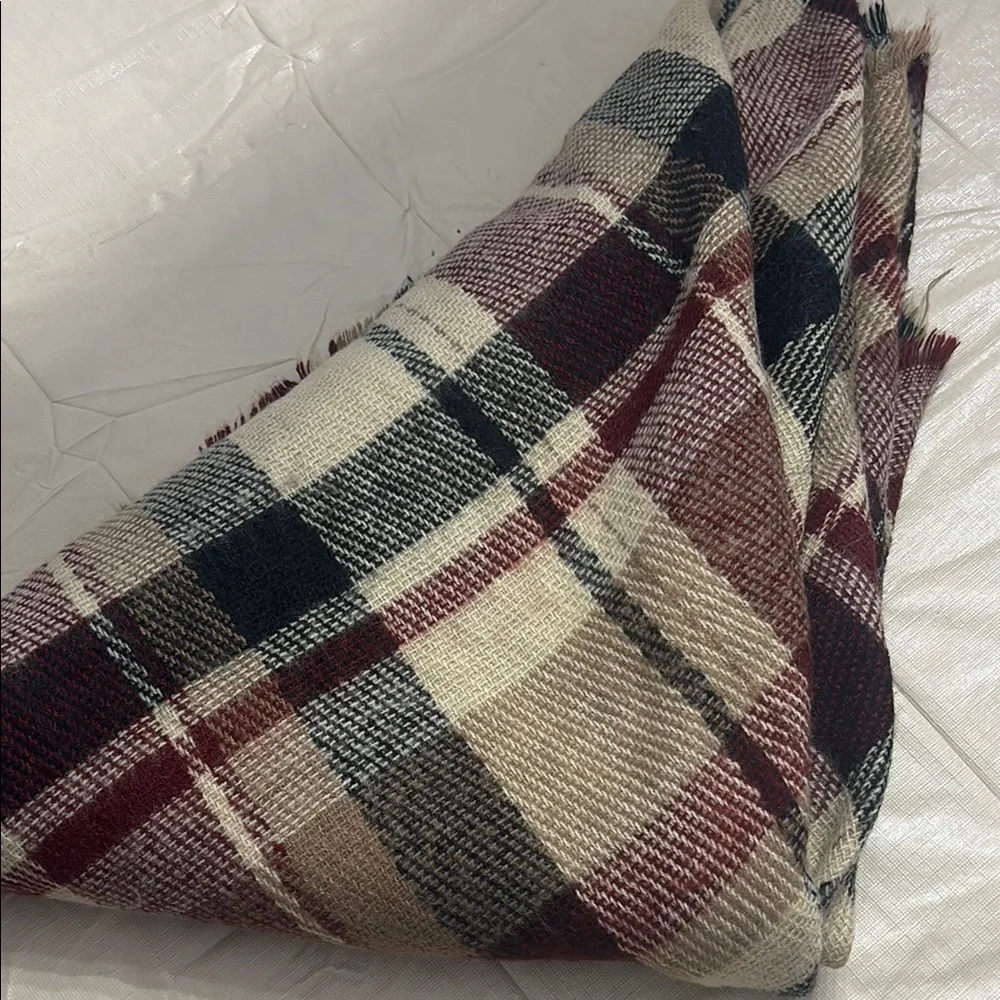 ⭐️2/$10 - Oversized Scarf